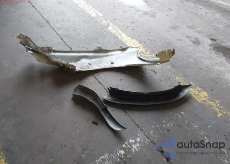 2023 Buick Envision Essence Awd z USA, uszkodzony, nr VIN LRBFZPR45PD081089